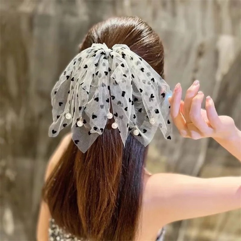 Black And White Heart Frill Scrunchy